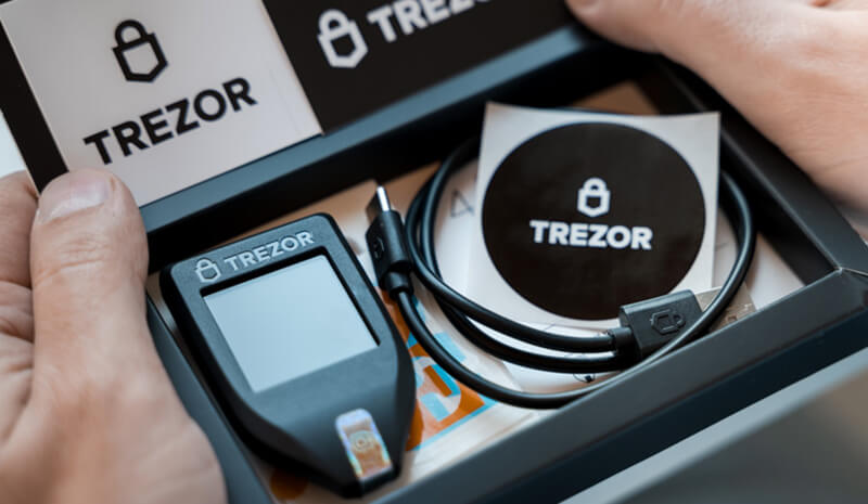 Trezor Model T